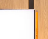 Review TCL C8K Appearance of the TV