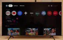 Review TCL P7K / P79K Appearance of the TV