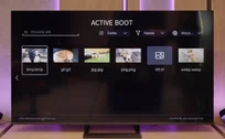 Review Hisense E8Q Appearance of the TV
