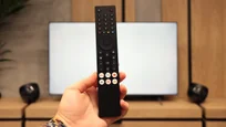 Review TCL P89K / TCL P8K Appearance of the TV