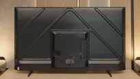 Review Hisense E7Q / E79Q Appearance of the TV