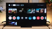 Review TCL RM7L Appearance of the TV