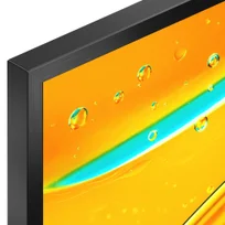 Sony Bravia 5 in der Version mit 98 Zoll und dickeren Rahmen – mehr Steifigkeit auf Kosten des „rahmenlosen“ Aussehens.