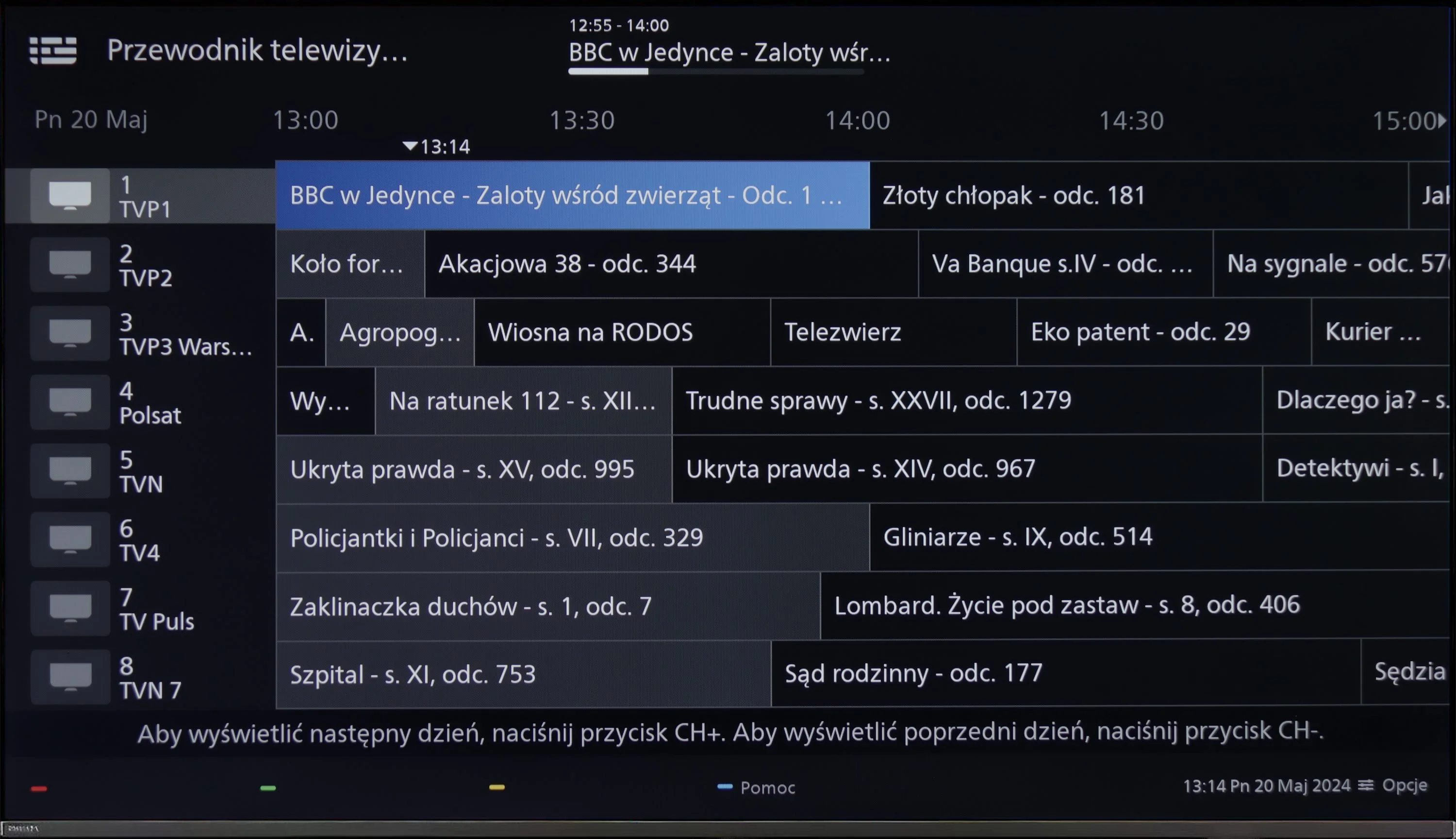 Review Philips PUS8359 (VA) TV features