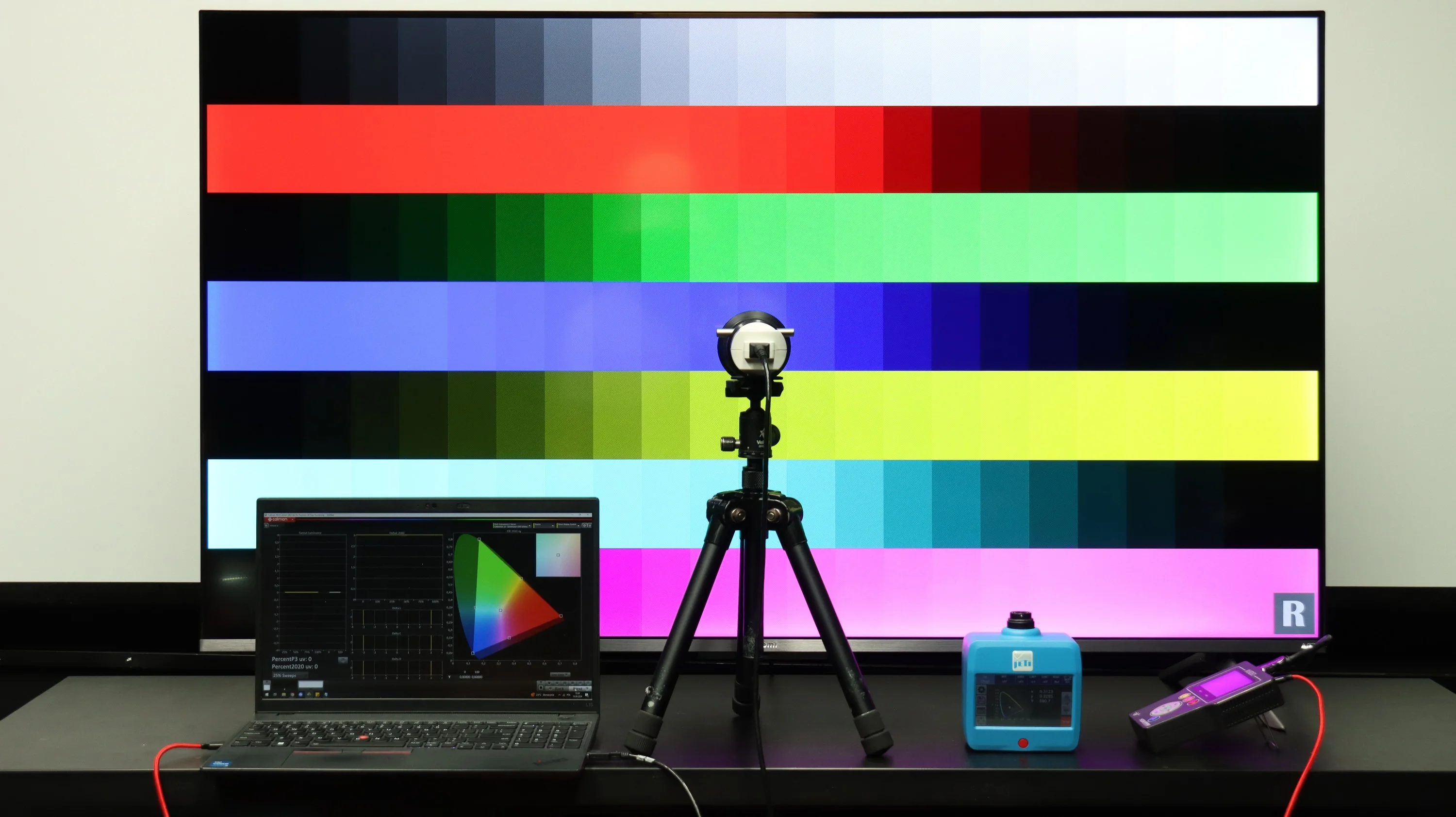 Review XIAOMI A PRO 2025 Appearance of the TV