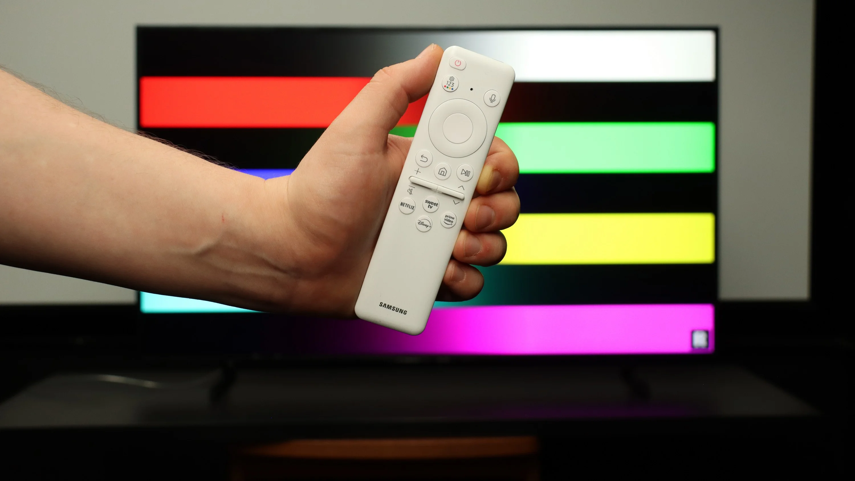 Review Samsung The Frame LS03D  Appearance of the TV