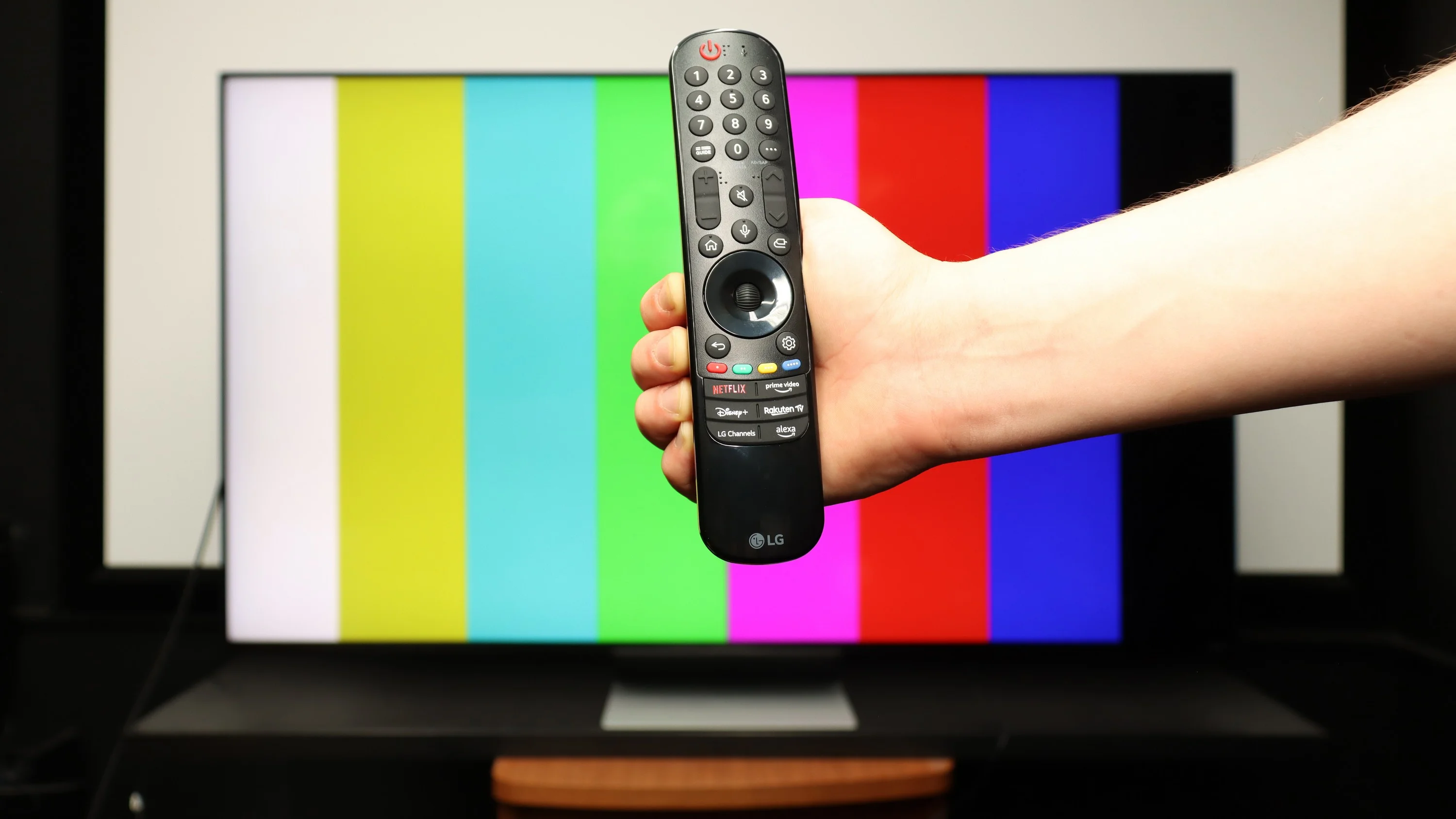 Review LG QNED91T6A Appearance of the TV