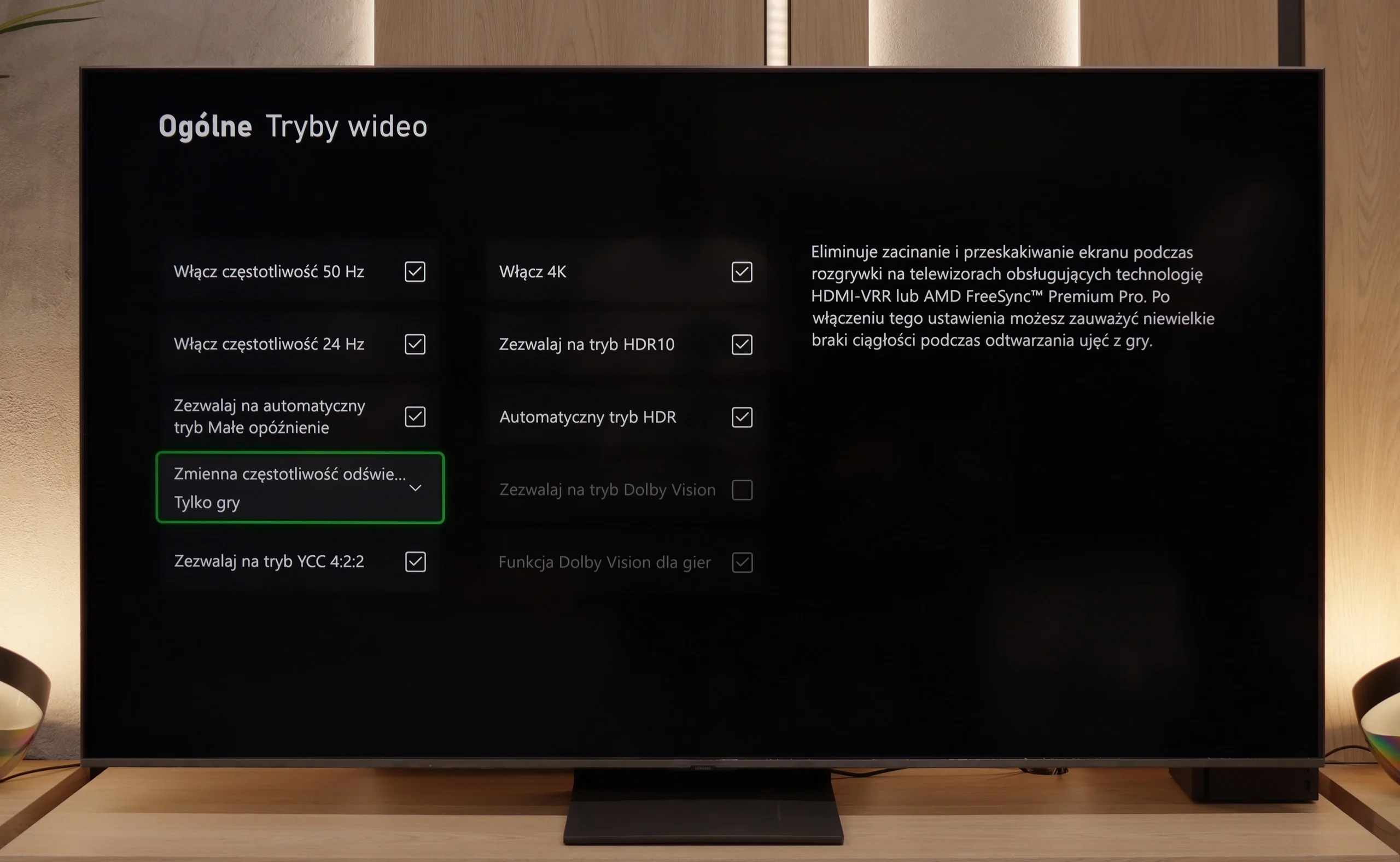 Review SAMSUNG QN80F Console compatibility and gaming features