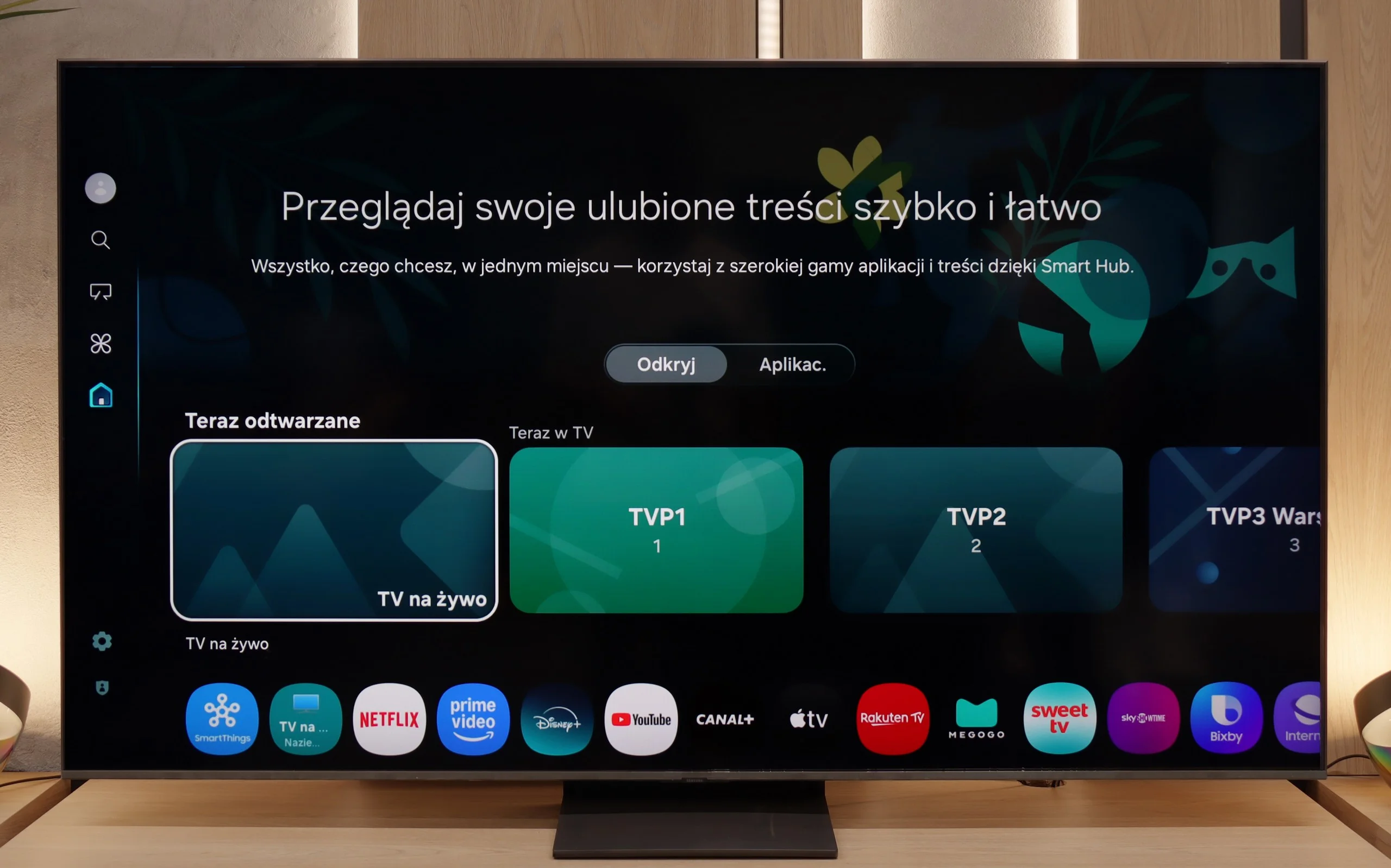 Review SAMSUNG QN80F Appearance of the TV