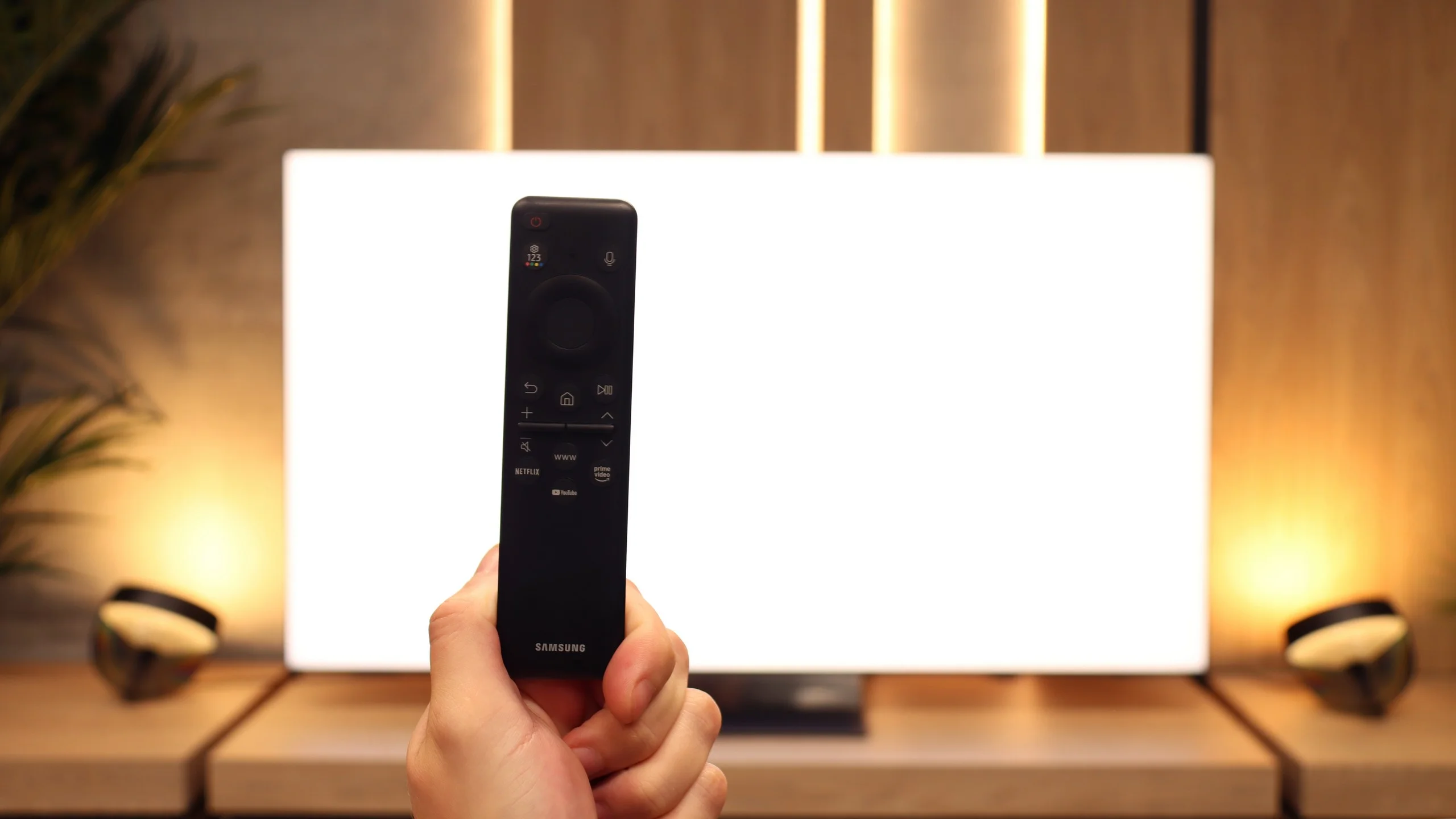 Test Samsung QN990F Wygląd telewizora