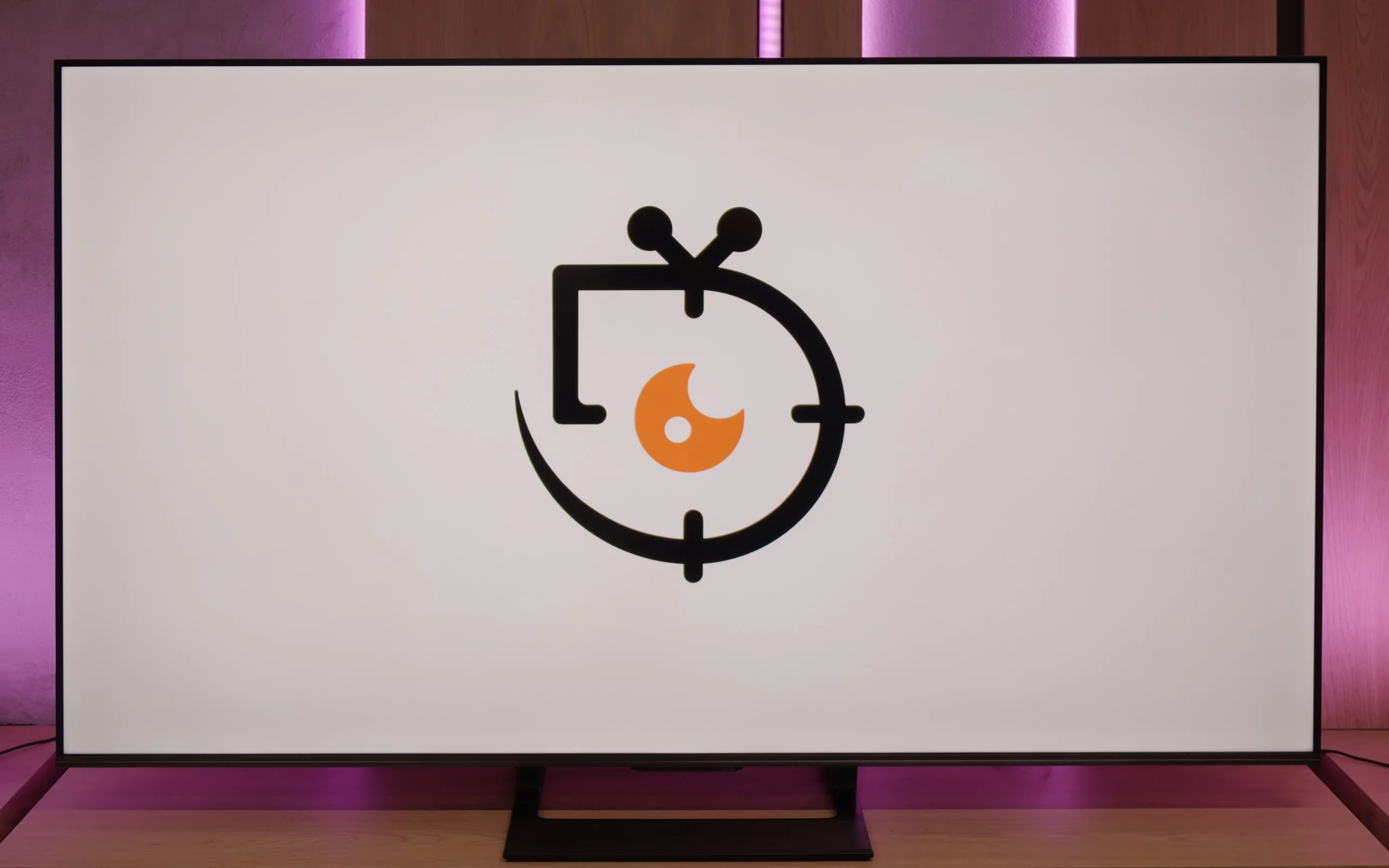 Review Hisense U7Q Appearance of the TV