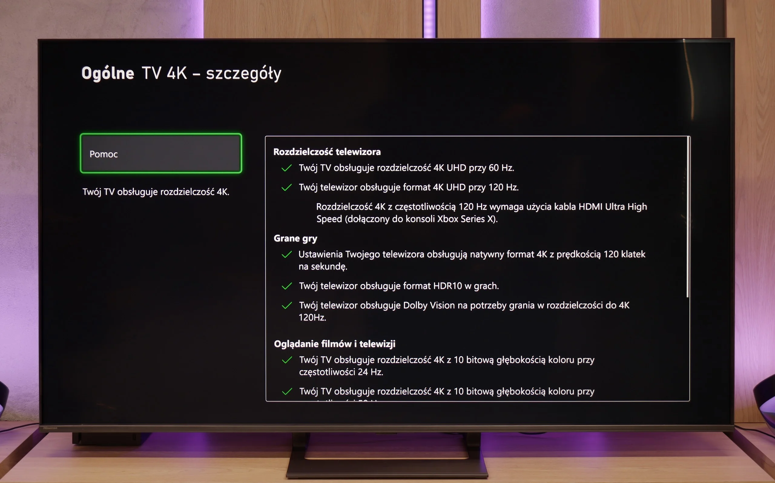 Review Hisense E8Q Console compatibility and gaming features