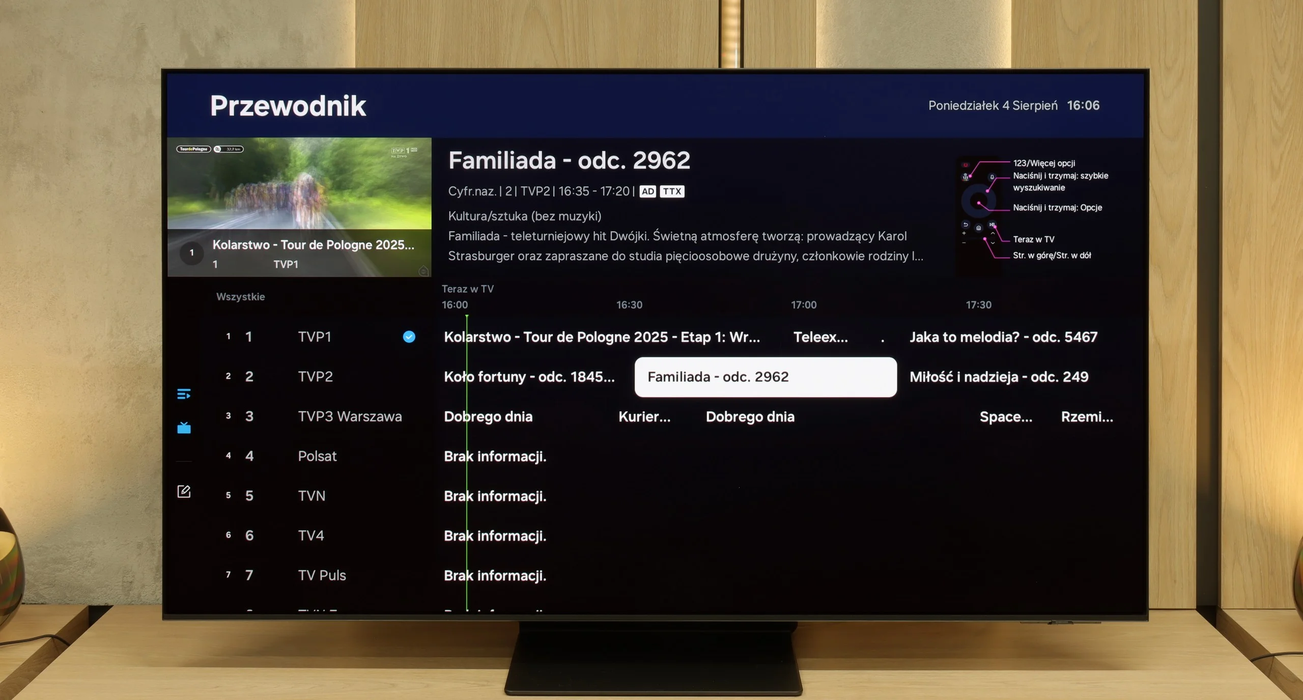 Review SAMSUNG OLED S95F (QD-OLED) Appearance of the TV