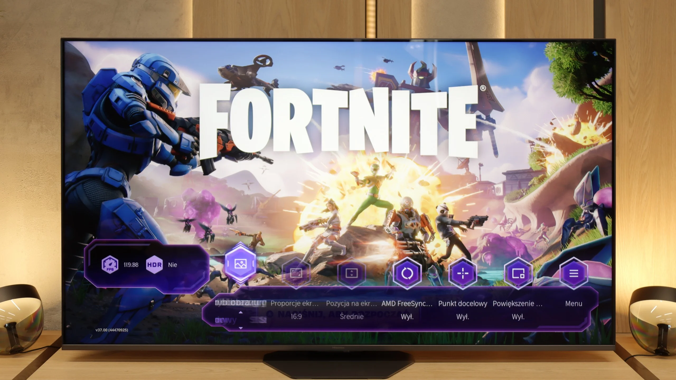 Review Hisense U8Q Console compatibility and gaming features