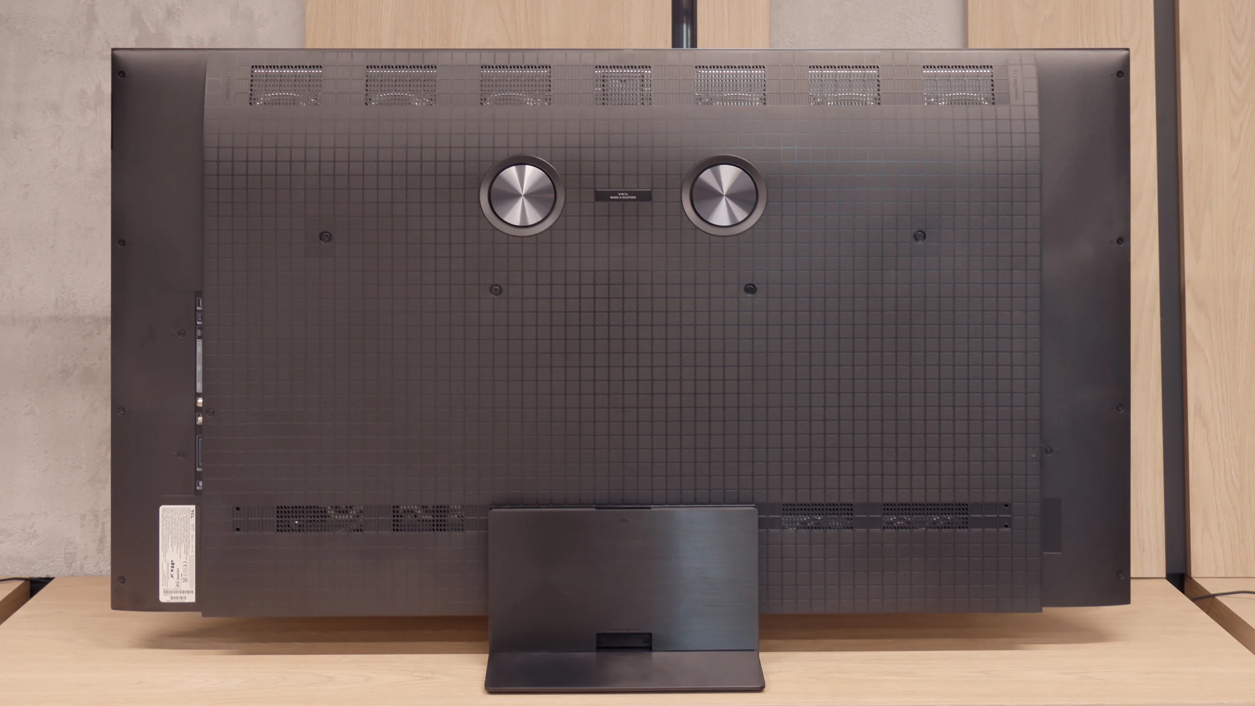 Test TCL C7K / QM7K 55"-85" Wygląd telewizora