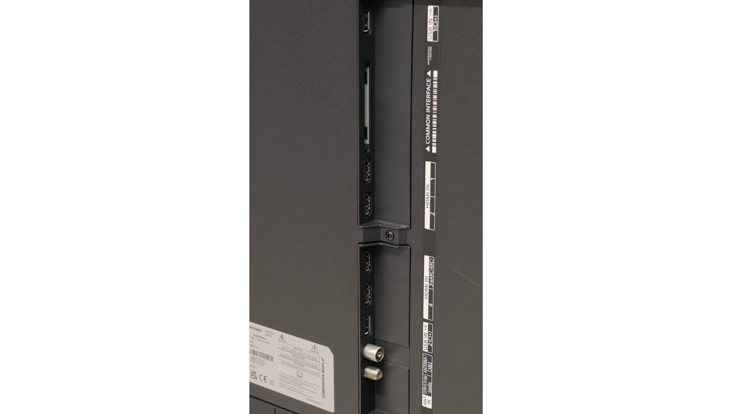 Review LG QNED86A / QNED85A / QNED87A Appearance of the TV