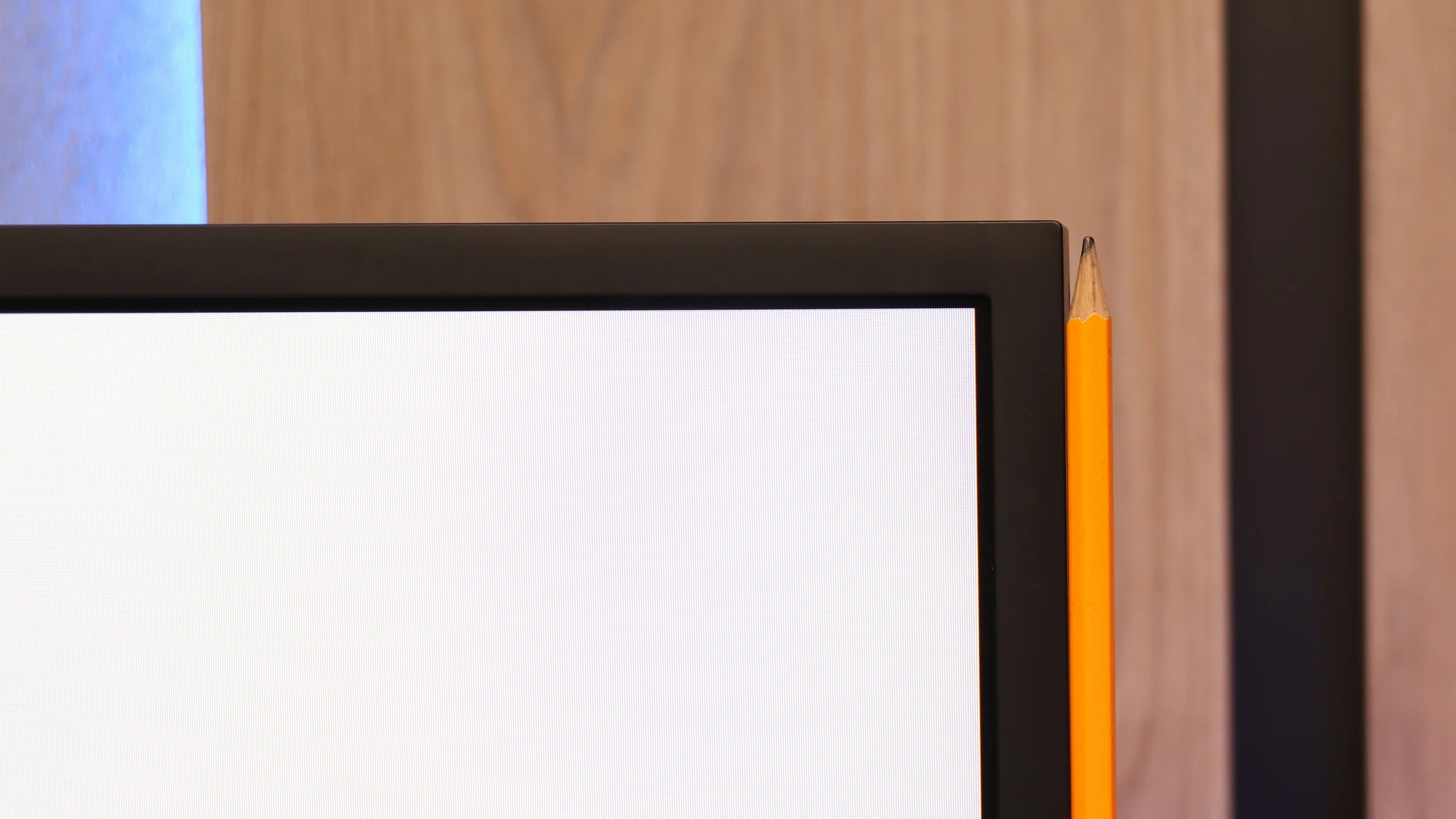 Review Samsung The Frame Pro Appearance of the TV