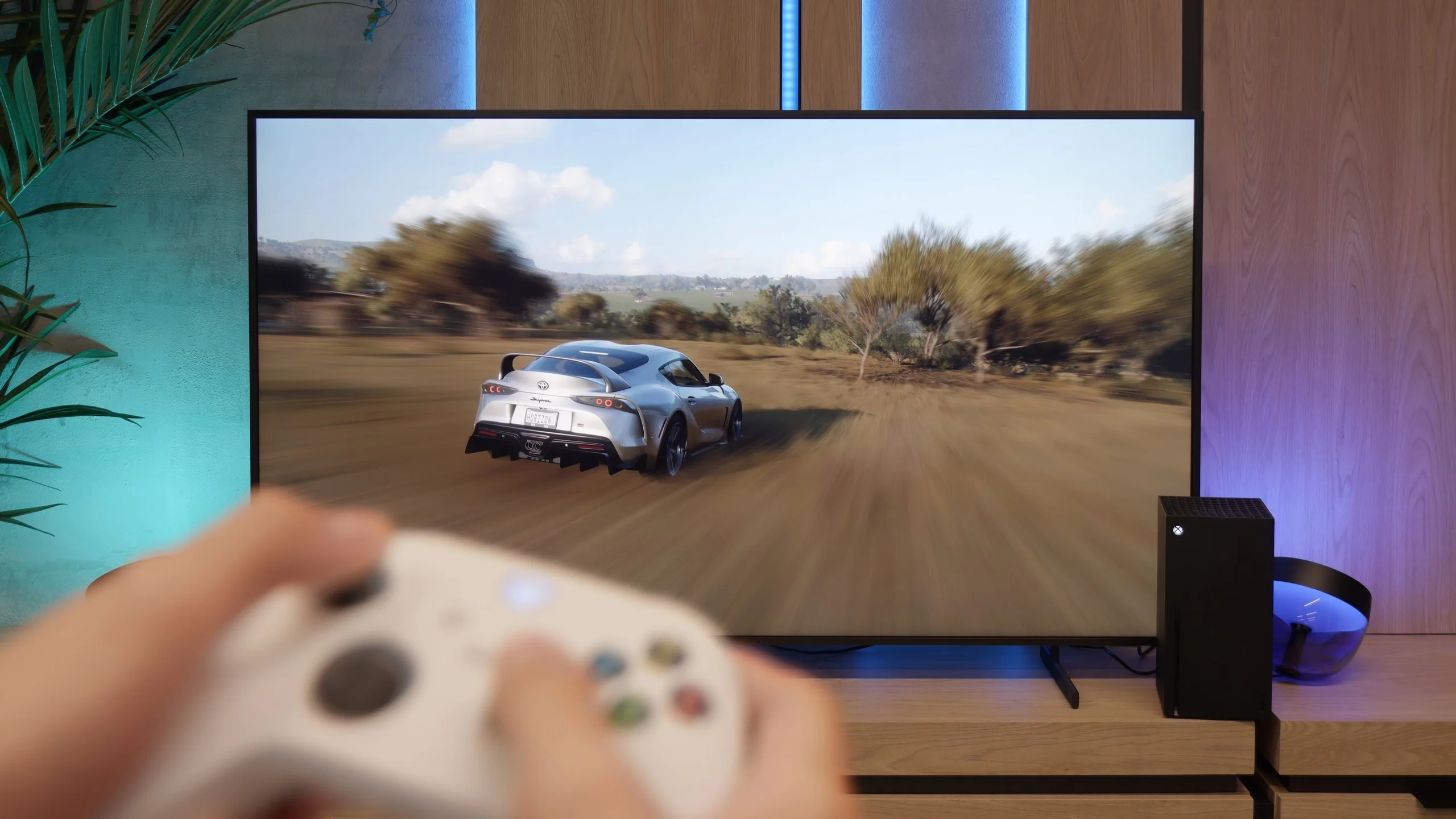 Review Samsung The Frame Pro Console compatibility and gaming features