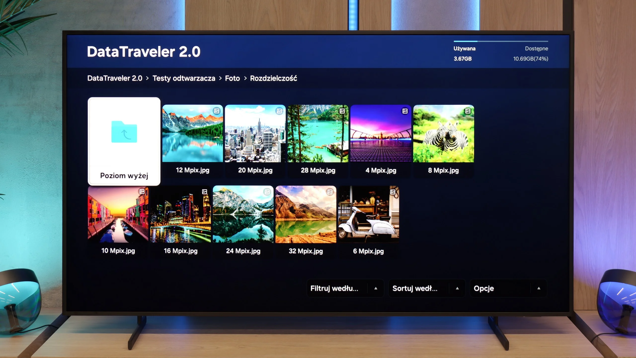 Review Samsung The Frame Pro Appearance of the TV