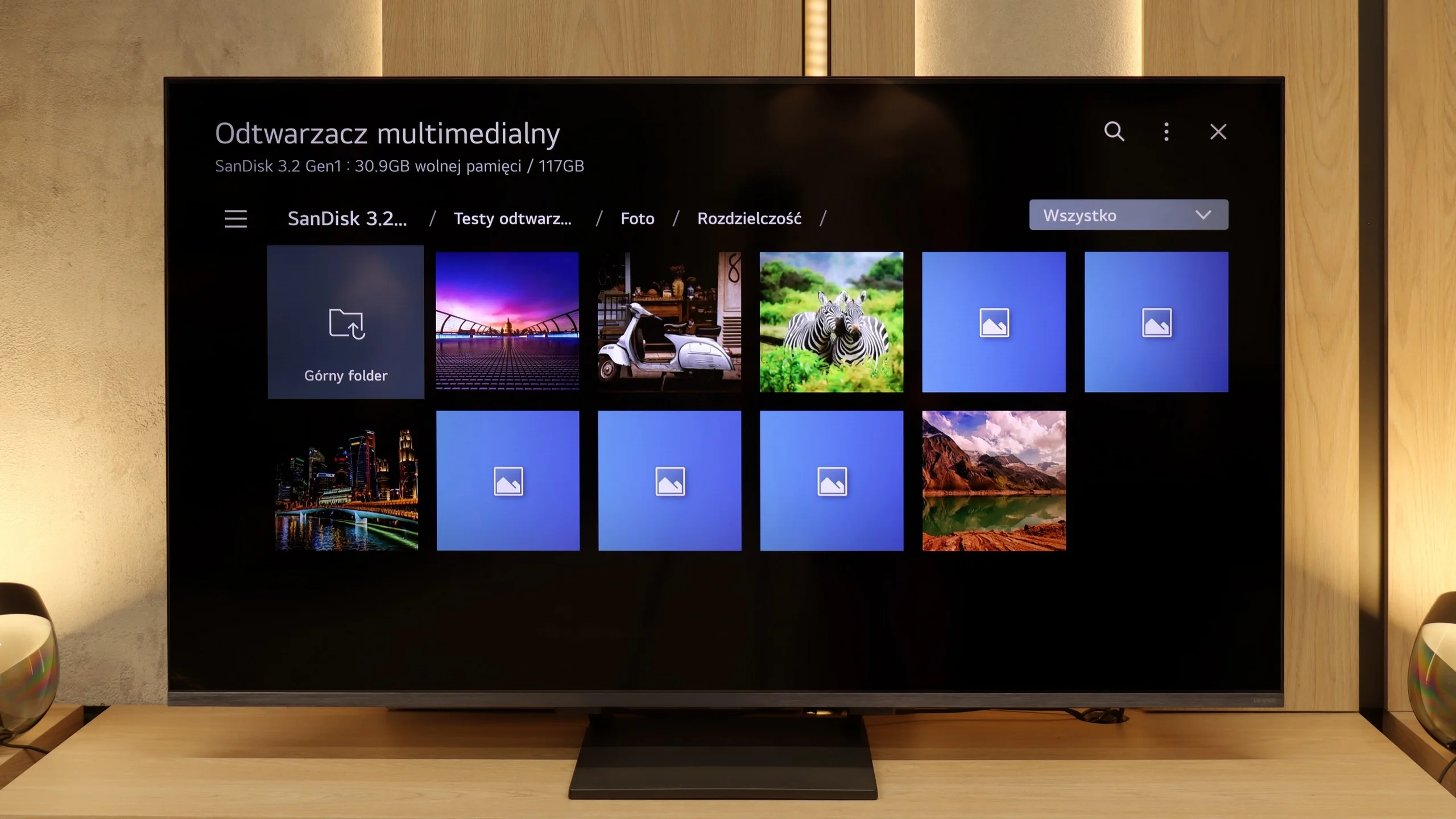 Review LG QNED93A / QNED90A Appearance of the TV