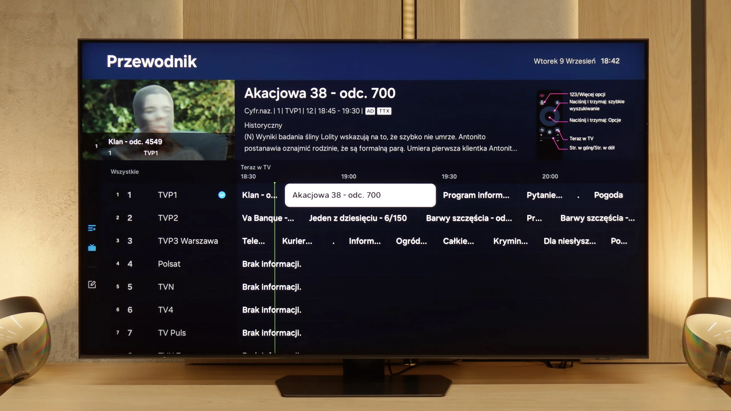 Review Samsung QN90F / QN92F Appearance of the TV