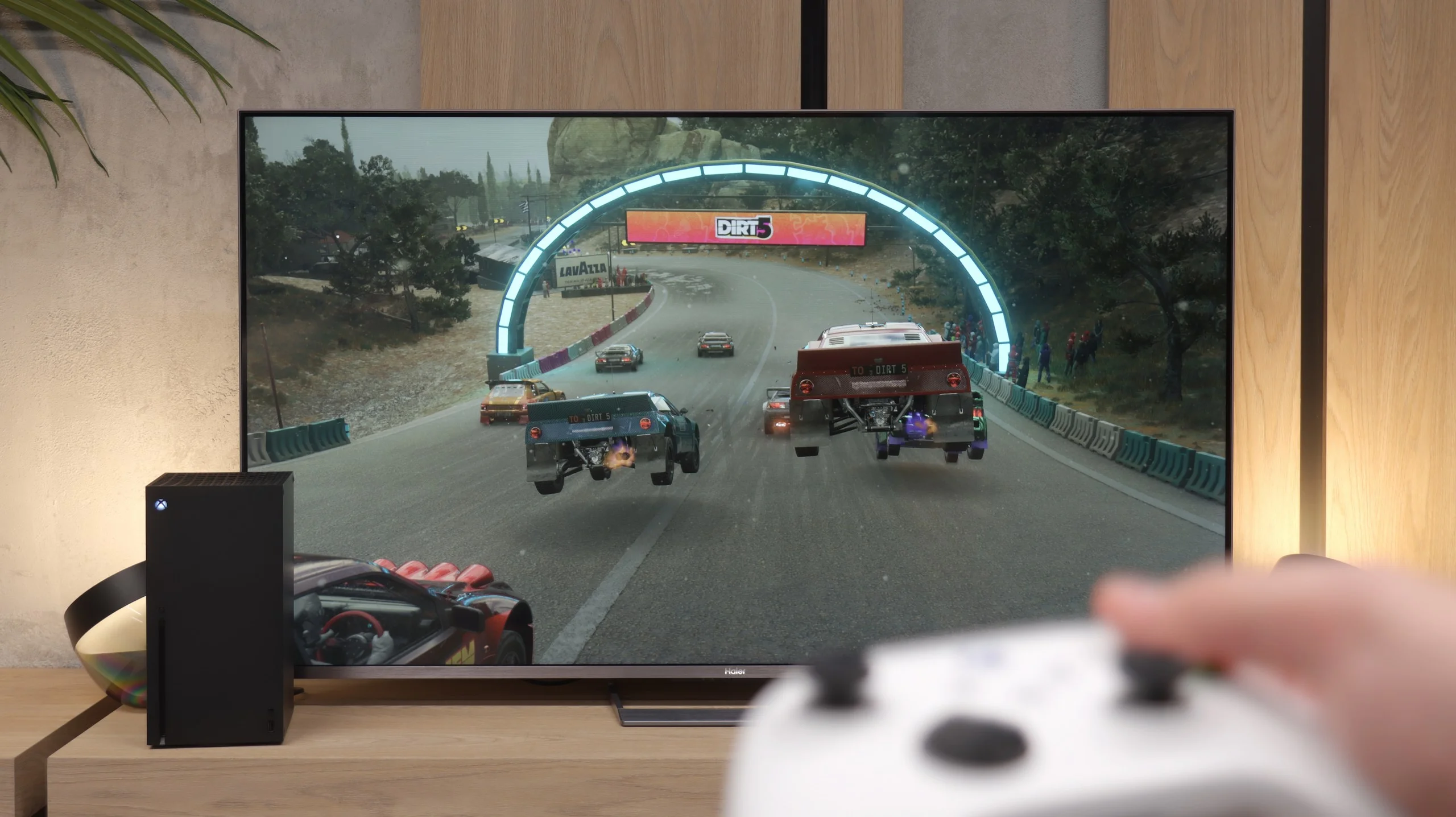 Review Haier M90E Console compatibility and gaming features