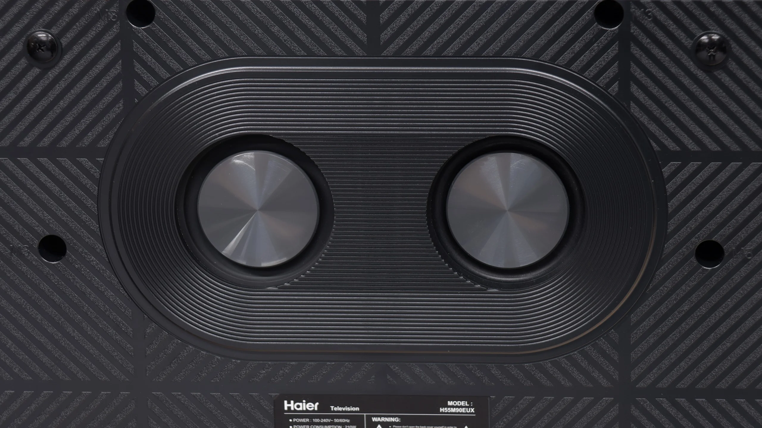 Review Haier M90E TV features
