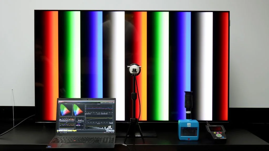 Kliknij w obrazek! Test telewizora TCL MQLED85 