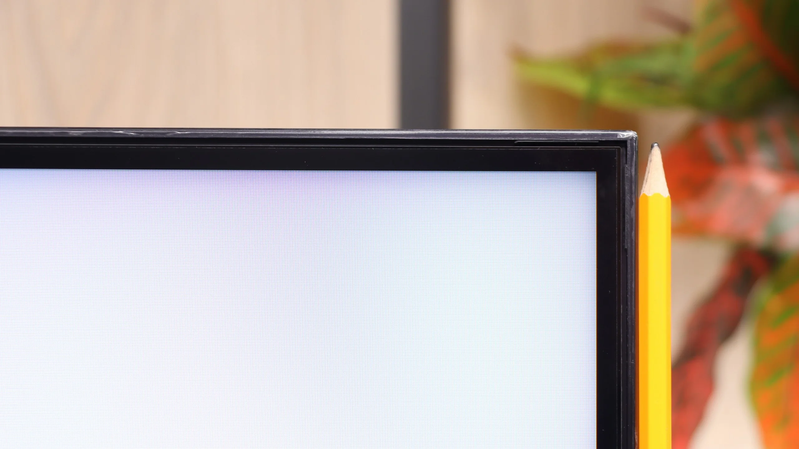 Test Hisense UR9S  Wygląd telewizora