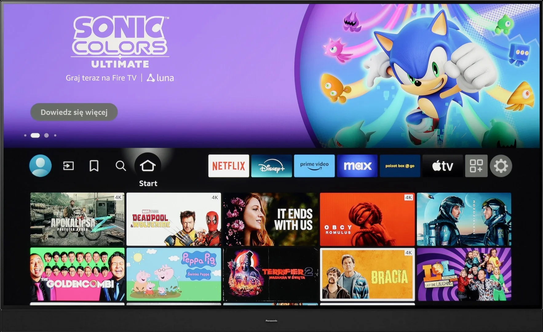 Sieh dir an, wie der Fire TV auf dem Flaggschiff OLED-Fernseher Panasonic Z95A aussieht! Dank des integrierten Fire TV-Systems erhältst du Zugang zu Hunderten von Streaming-Apps, einer intuitiven Benutzeroberfläche und fortschrittlichen Sprachsteuerungsfunktionen über Alexa. Der Panasonic Z95A verbindet hervorragende OLED-Bildqualität mit dynamischen Inhalten in HDR10+ und Dolby Vision. Intelligente Algorithmen passen die Einstellungen an deine Vorlieben an und bieten Kinoqualität im heimischen Umfeld. Sieh dir an, wie die volle Integration des Fire TV-Systems auf einem der besten OLED-Fernseher aussieht!