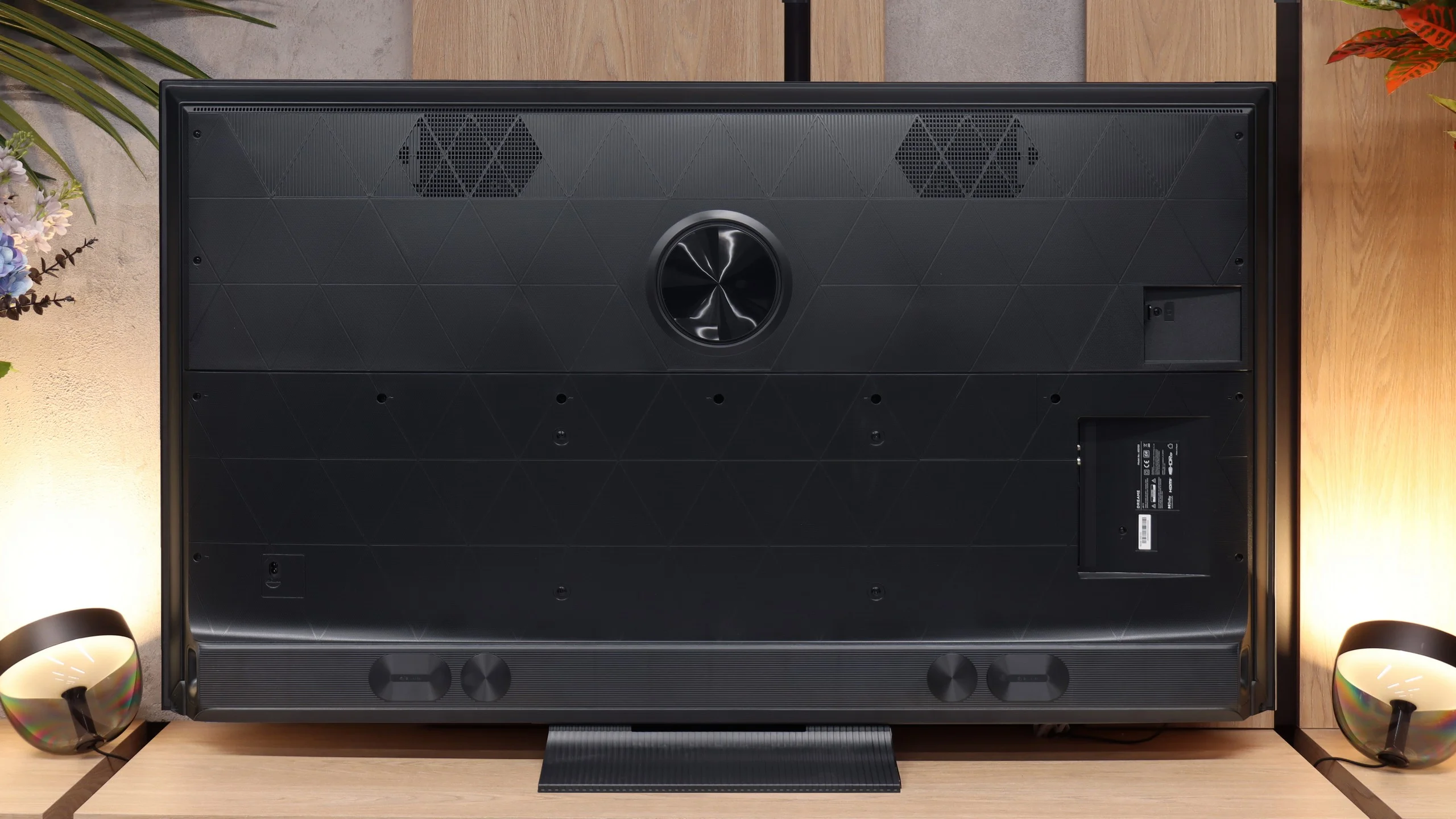Review Dreame S100 Appearance of the TV