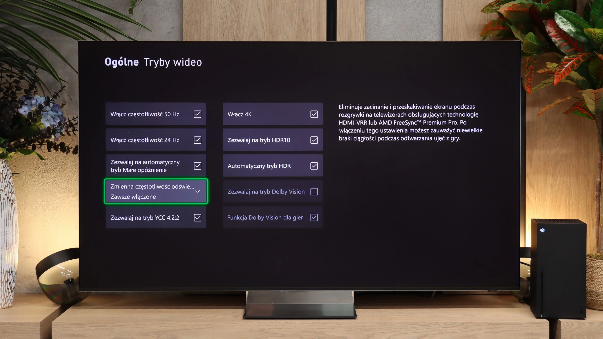 Review Samsung R95H Micro RGB  Console compatibility and gaming features