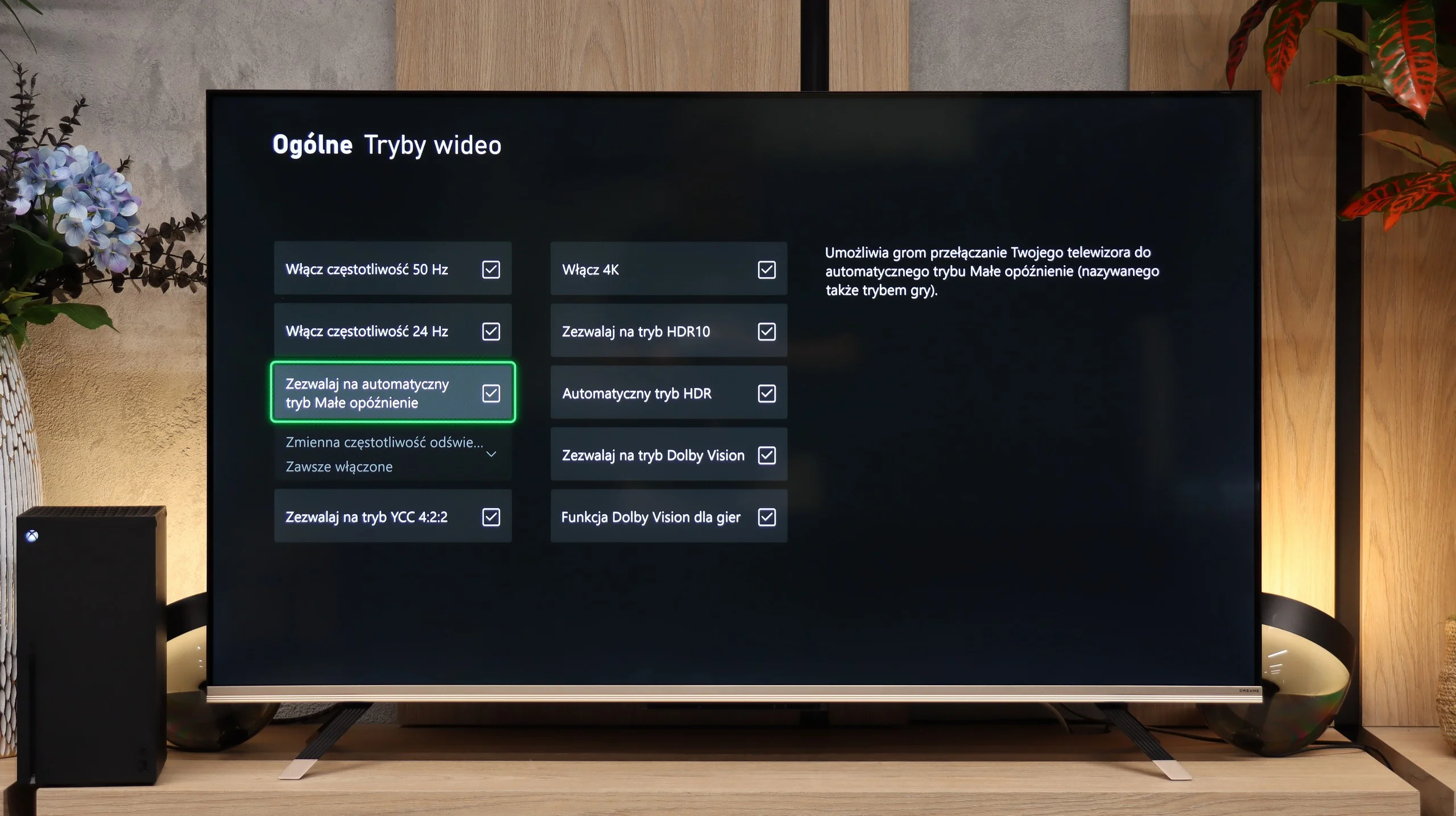 Review Dreame Q100 Console compatibility and gaming features