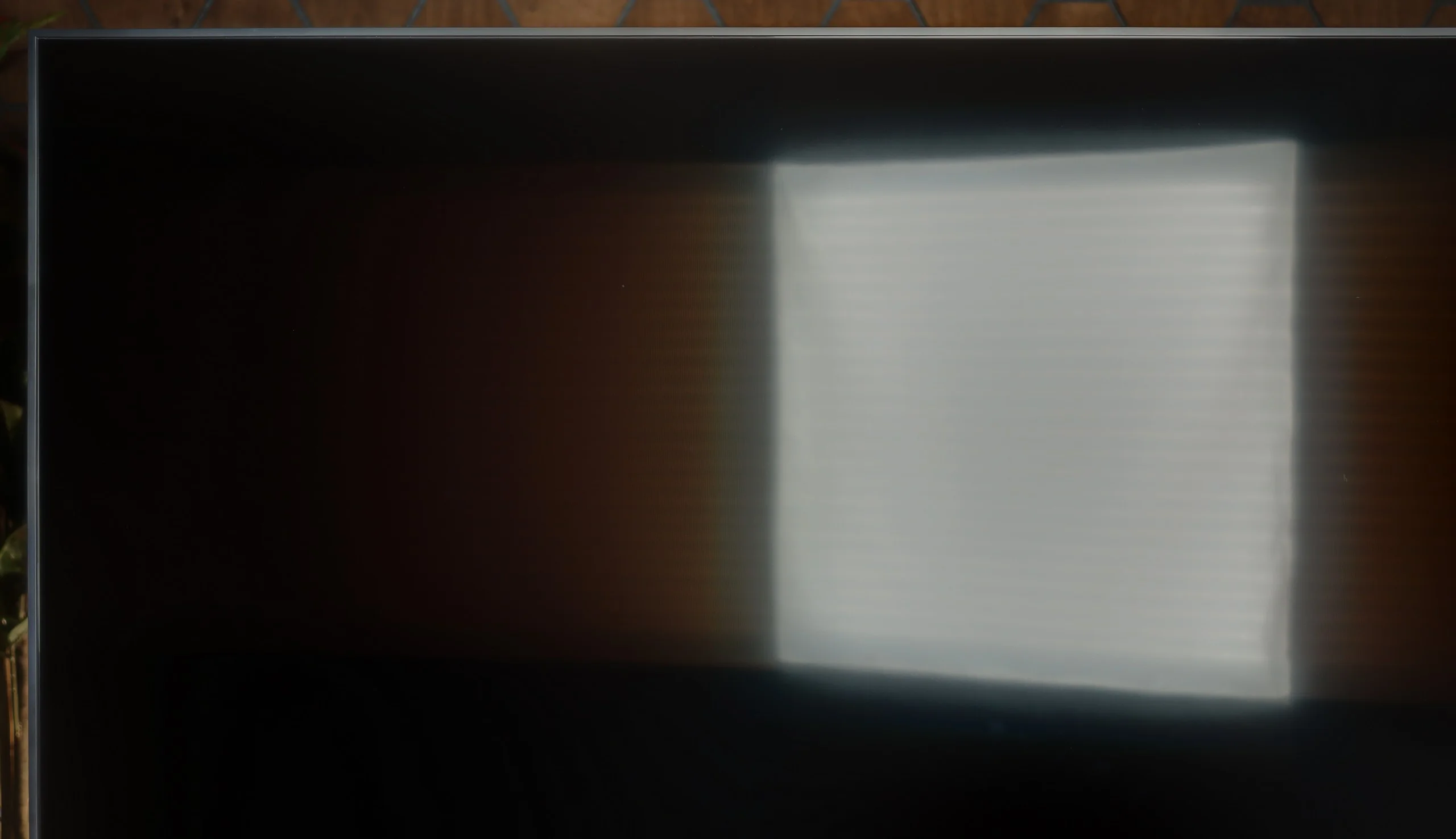 Review LG MRGB85B Daytime performance