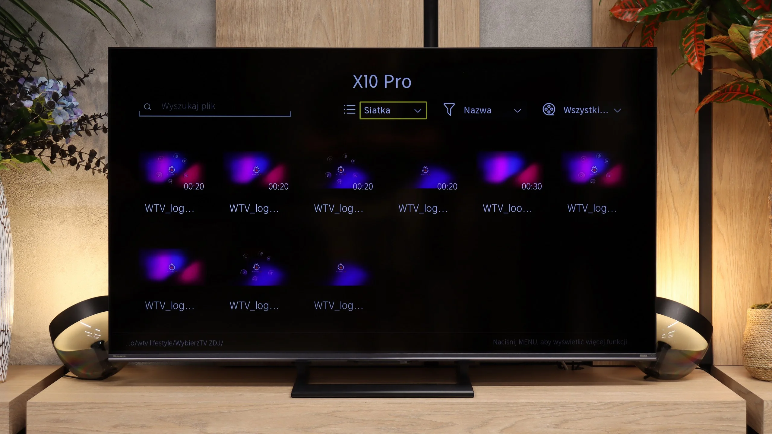 Review Hisense U7S / U77SE Appearance of the TV