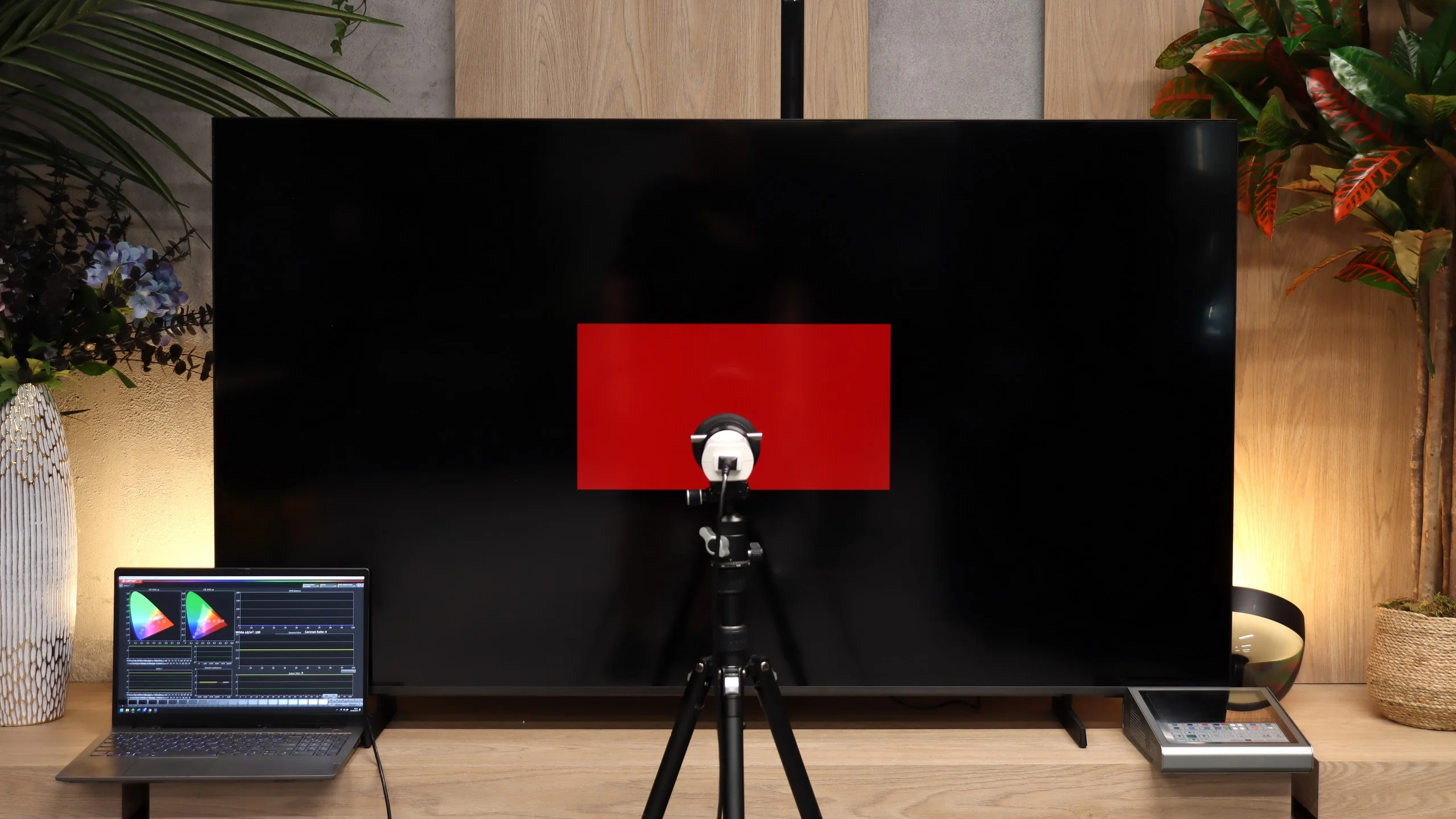 Review Samsung M80H TV features