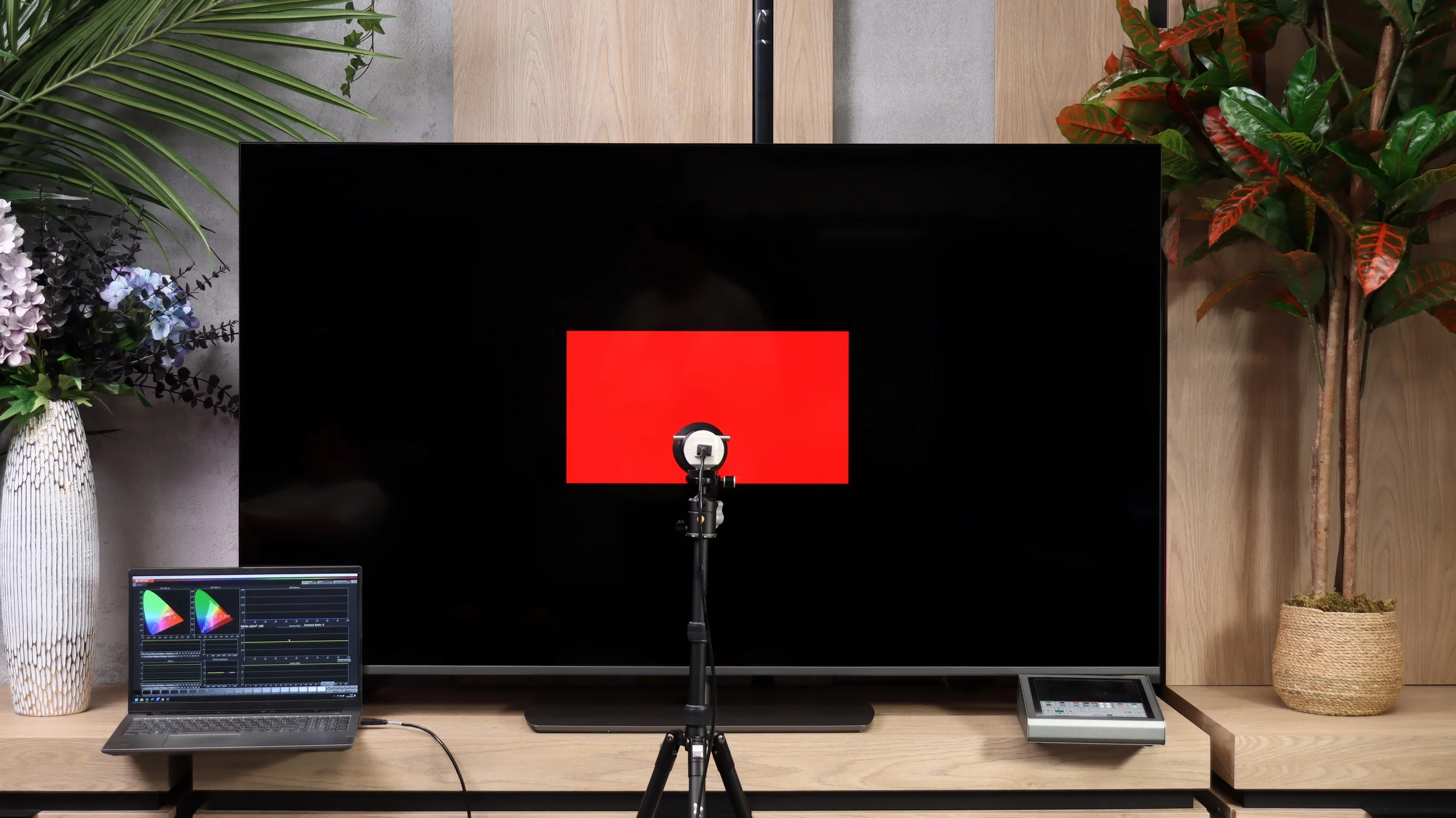 Review Philips PQS9011 / PQS9001 (The One 2026) TV features