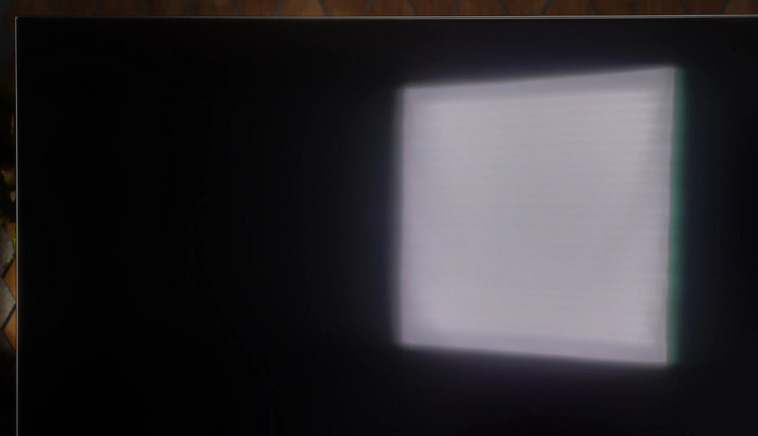 Review Philips OLED761 Daytime performance