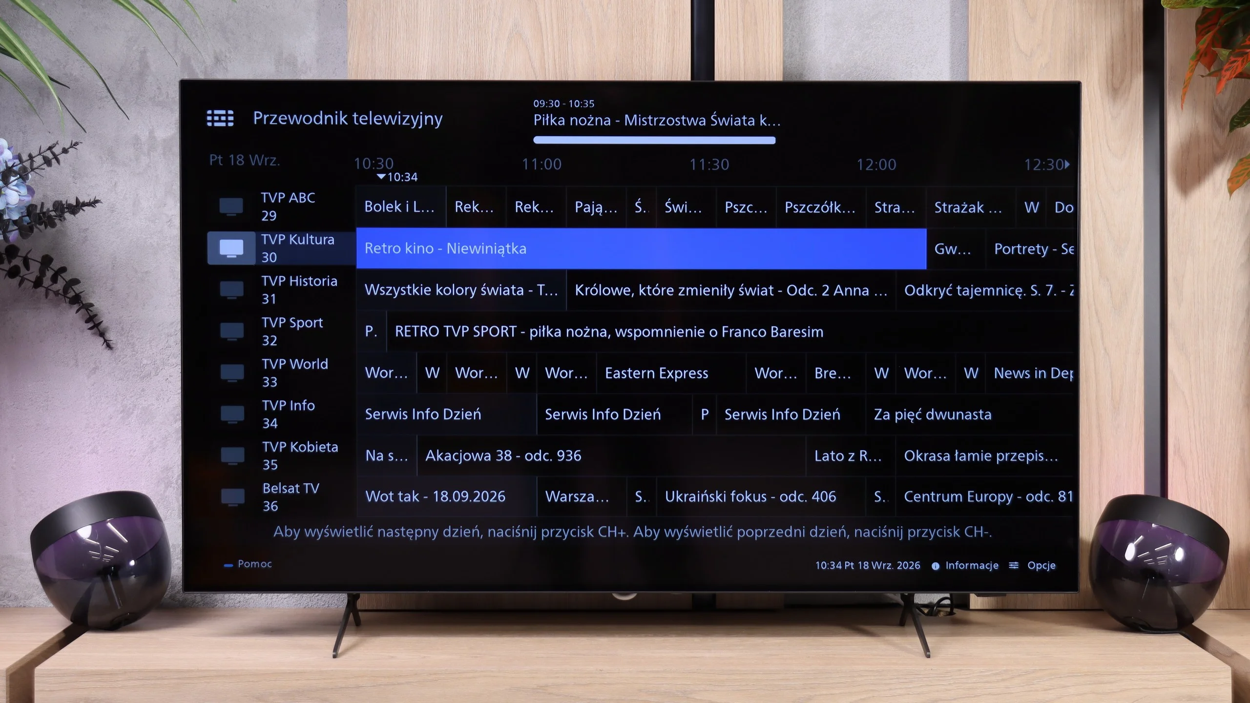 Review Philips OLED761 Appearance of the TV