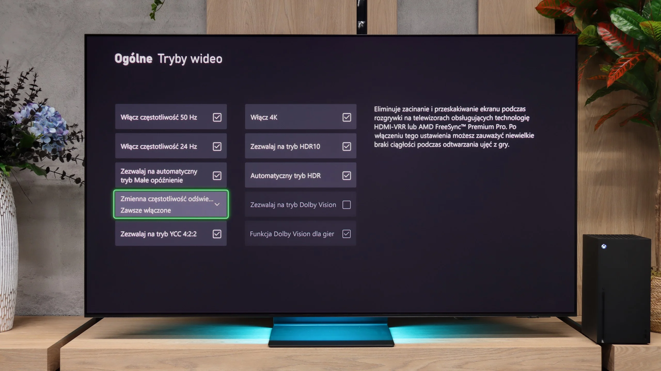 Review Samsung S95H Console compatibility and gaming features