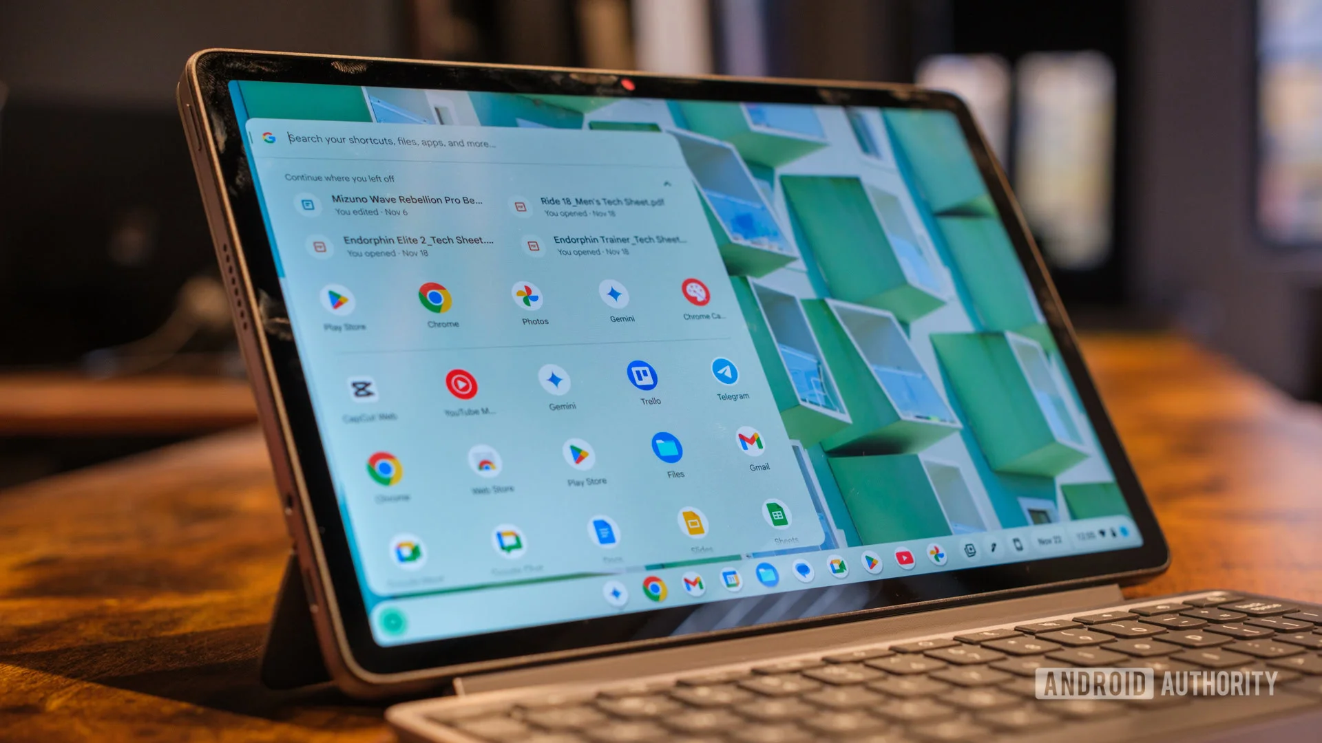 Android with laptop features is now official. Google merges Chrome OS and Android — discover the details of the new platform and the future of Chromebooks.