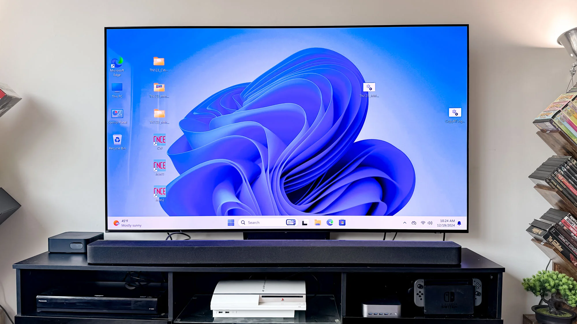 Streamujesz z PC? Czas przestać. Poznaj 6 powodów, dla których przeglądarka to najgorszy wybór do Netflixa, HBO Max czy Disney+. Są lepsze opcje!