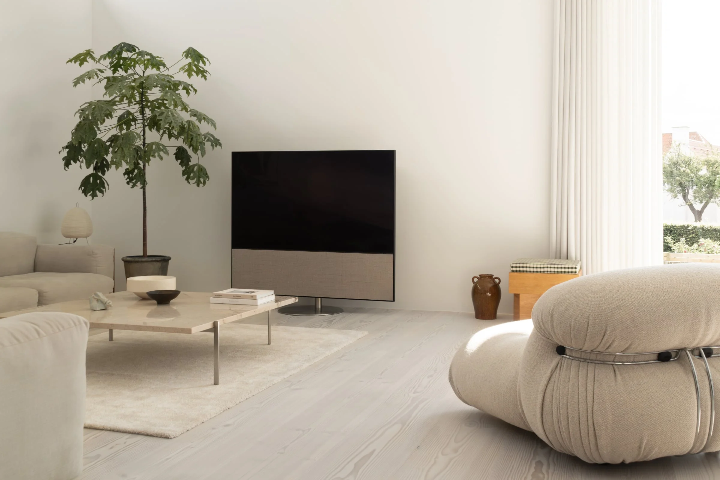 The HiFi Frame od Samsunga i Canvas – luksusowy zestaw TV i HiFi w jednej ramie. Art Mode, Carsten Beck i ceny od 5000 euro na IFA 2025.