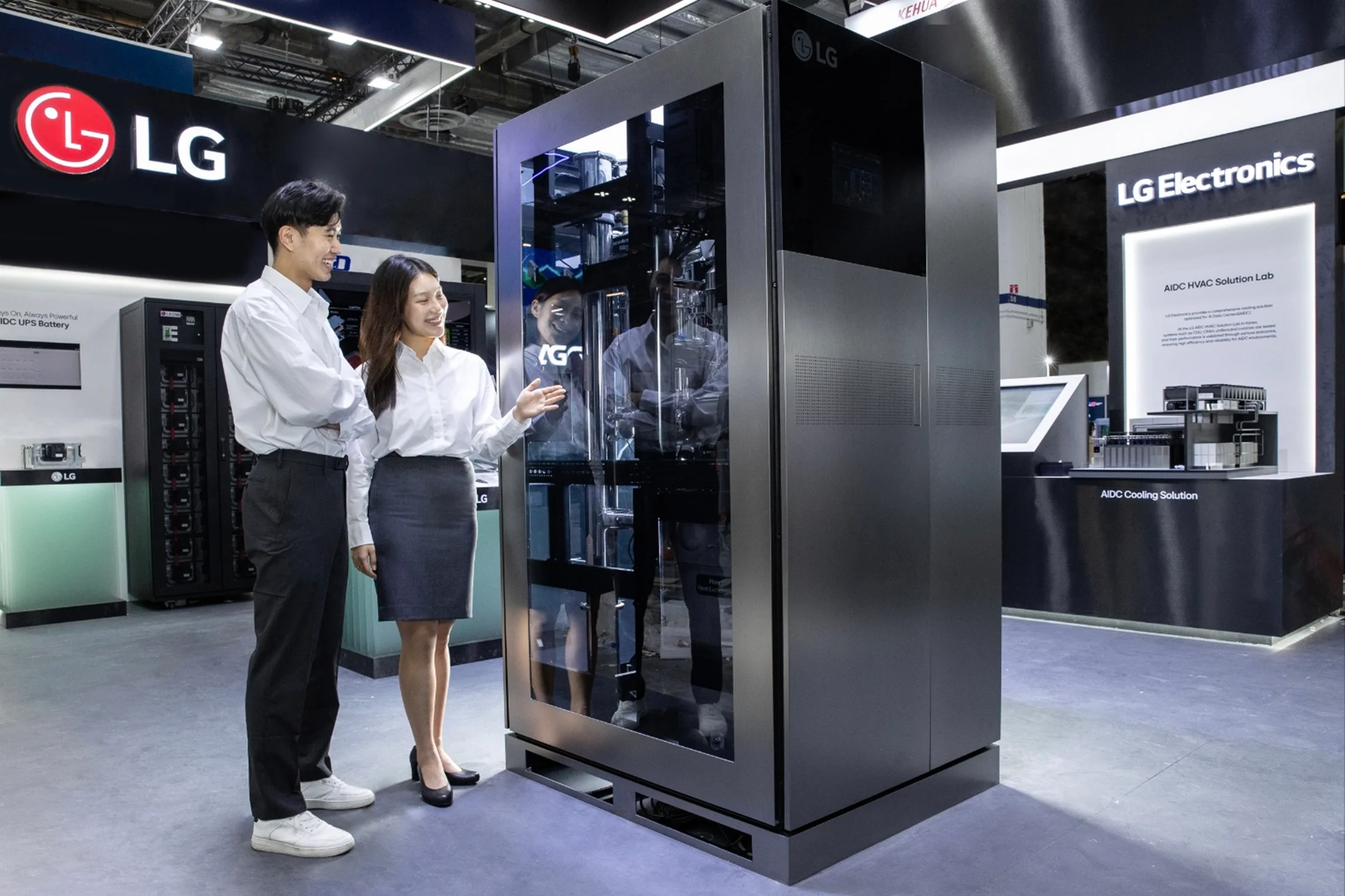 "One LG Solution" redefines the future of data centers – efficiency, stability, and energy savings in the age of artificial intelligence.
