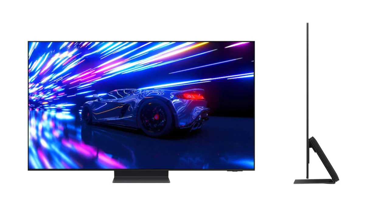 Apple TV mit neuem Logo und dem Film „F1 The Movie“. Wir haben 3 Fernseher ausgewählt, die sich ideal zum Streamen eignen – Samsung S95D, LG C4 und Hisense E7NQ.