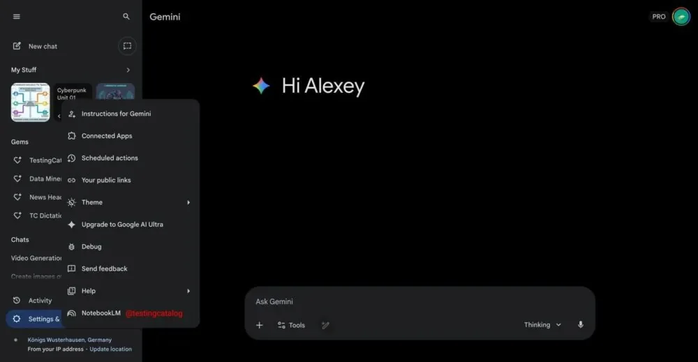 Gemini 3.0 z nową integracją – Google planuje połączenie NotebookLM z chatbotem, dzięki czemu łatwiej przeszukasz materiały, dodasz notatniki jako załączniki i szybciej wygenerujesz podsumowania.