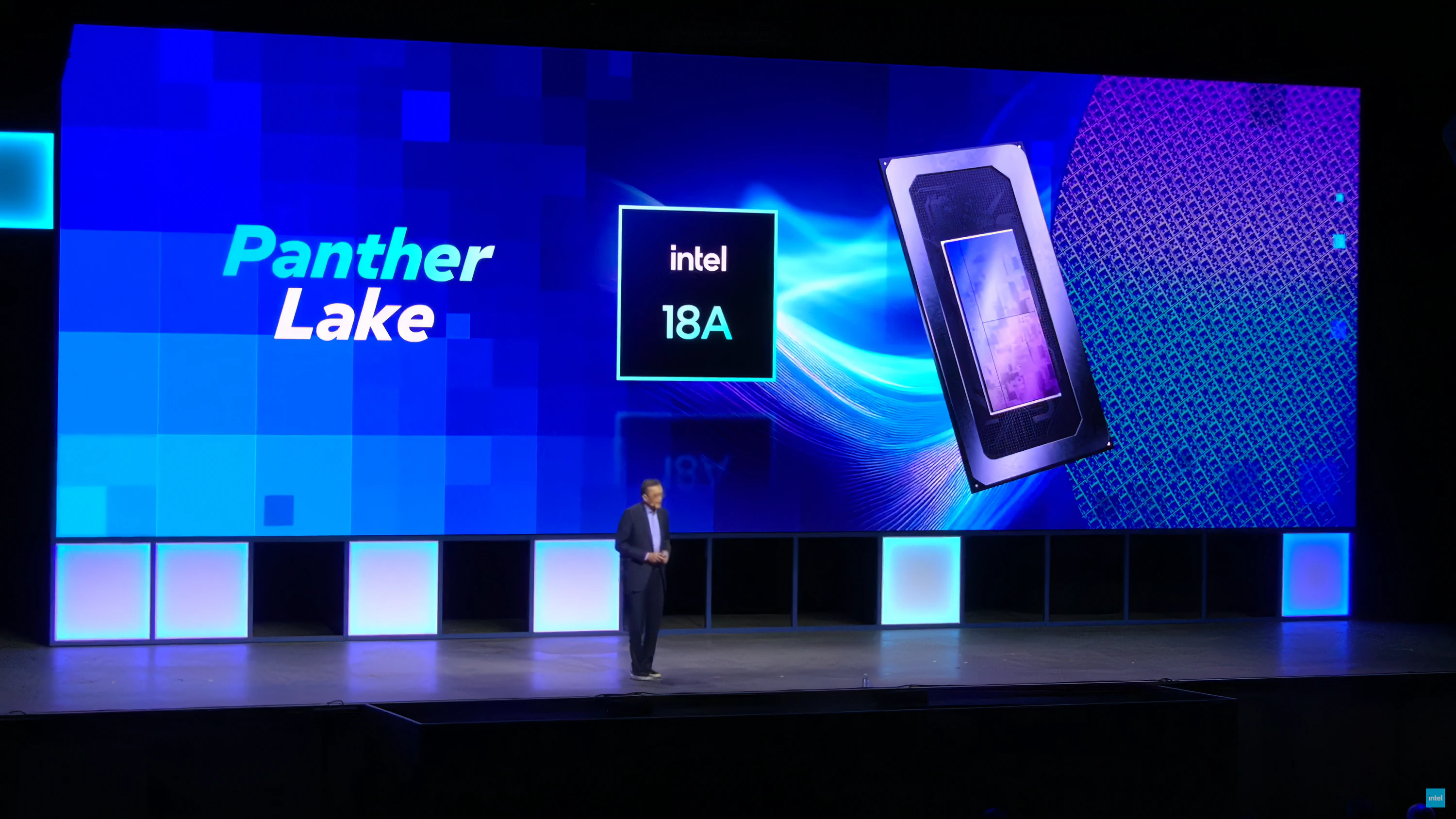 Intel Panther Lake kontra PS6 Canis. Nowa generacja handheldów PC ma szansę stać się realną alternatywą dla przenośnej konsoli Sony. Analizujemy różnice w wydajności, TDP i podejściu do optymalizacji gier.