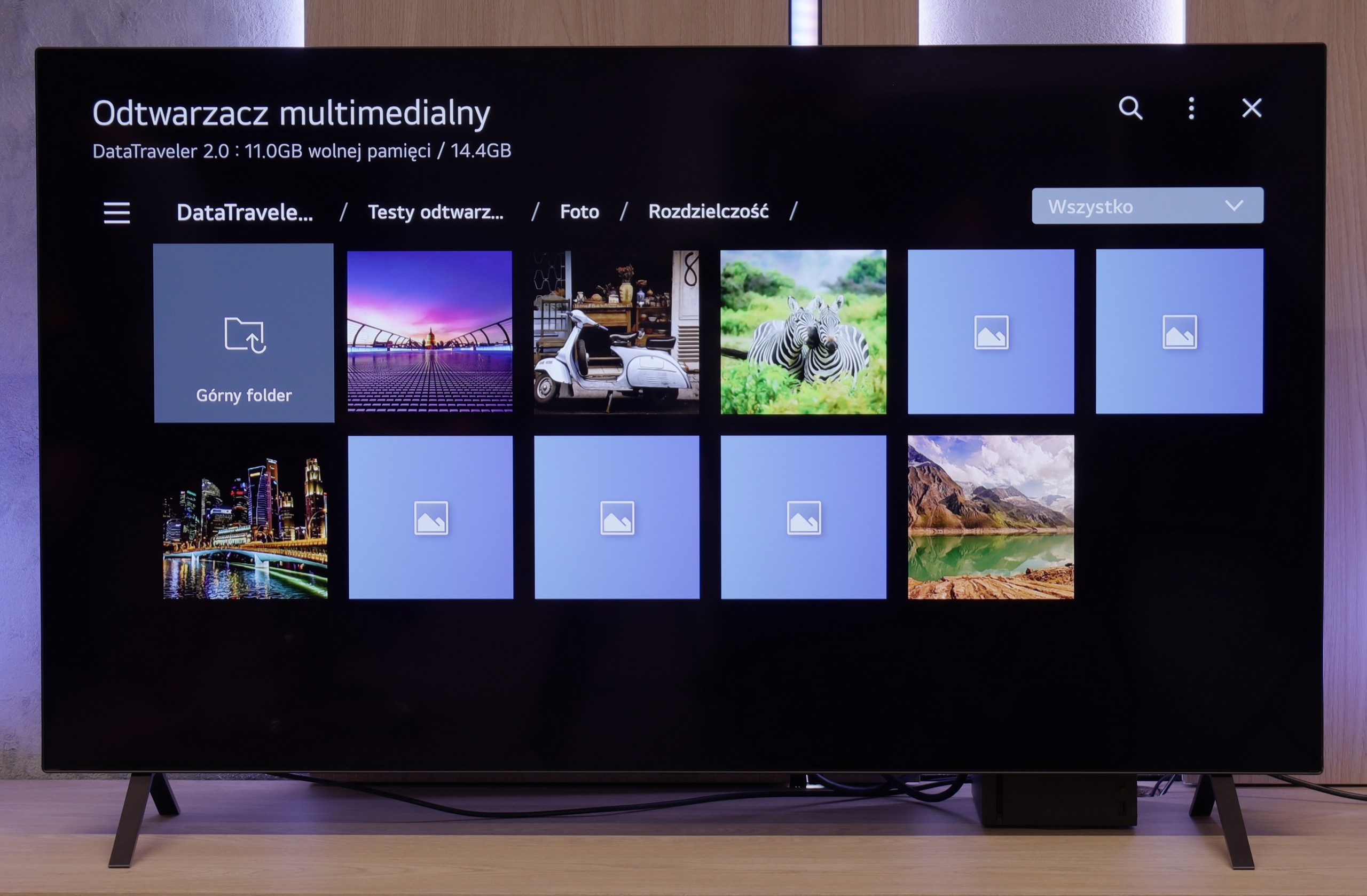 Review LG OLED B5 Playing files from USB