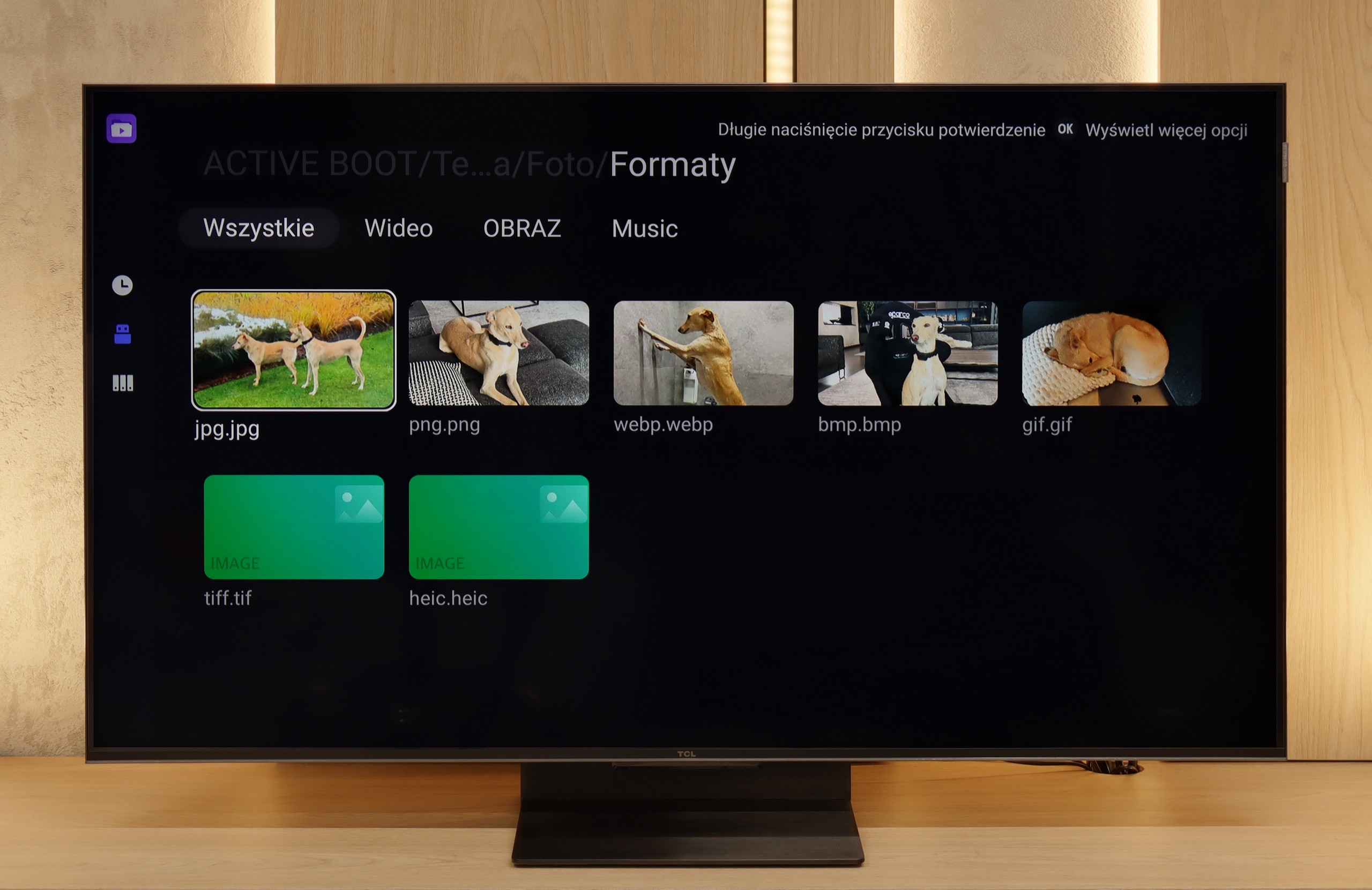 Test TCL C7K / QM7K Odwarzanie plików z USB