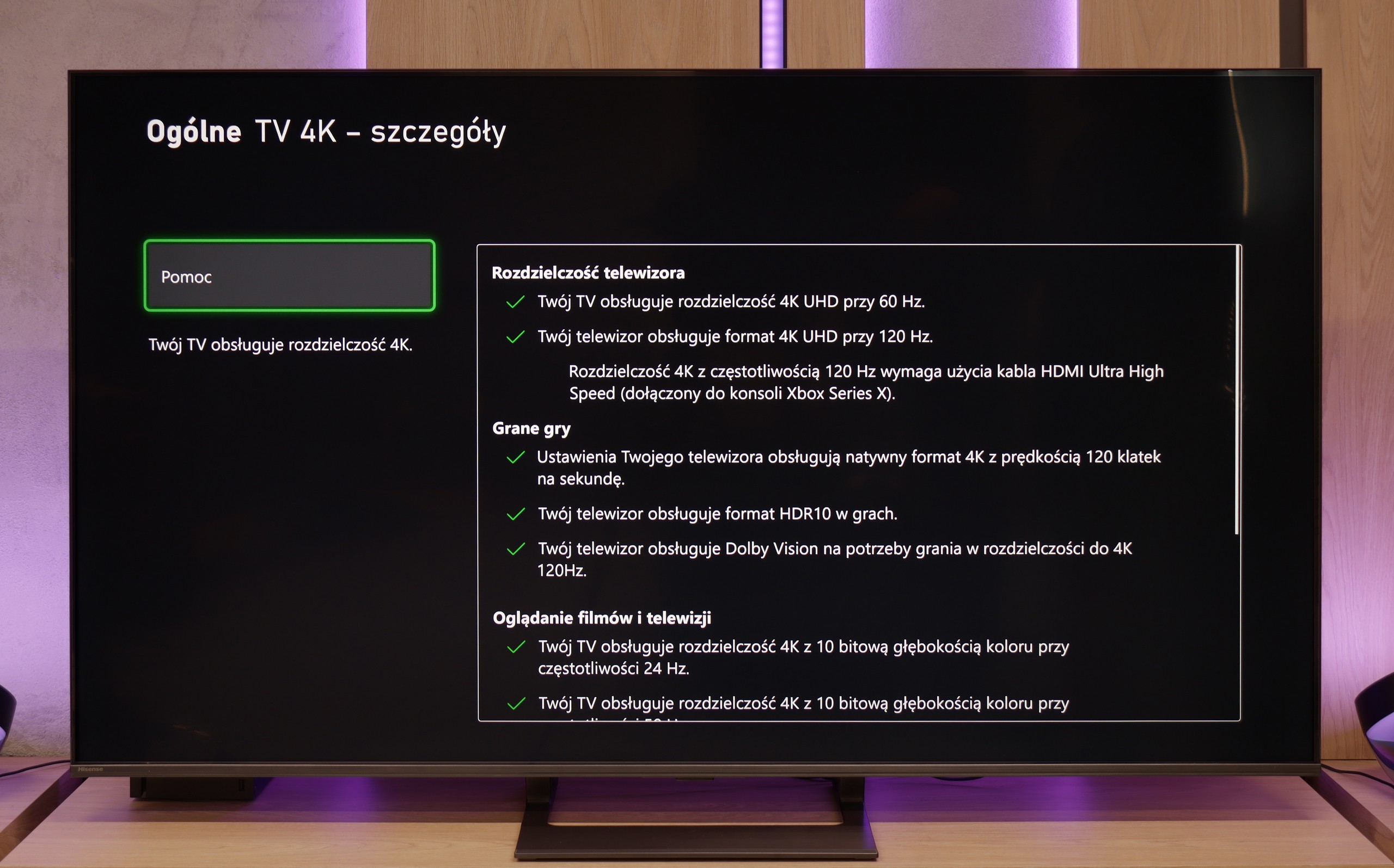 Review Hisense E8Q Console compatibility and gaming features